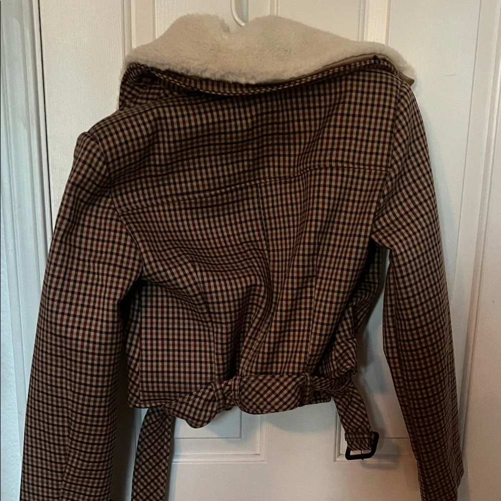 Avec Les Filles Brown Plaid Teddy-Collar Cropped Jacket - Picture 3 of 3